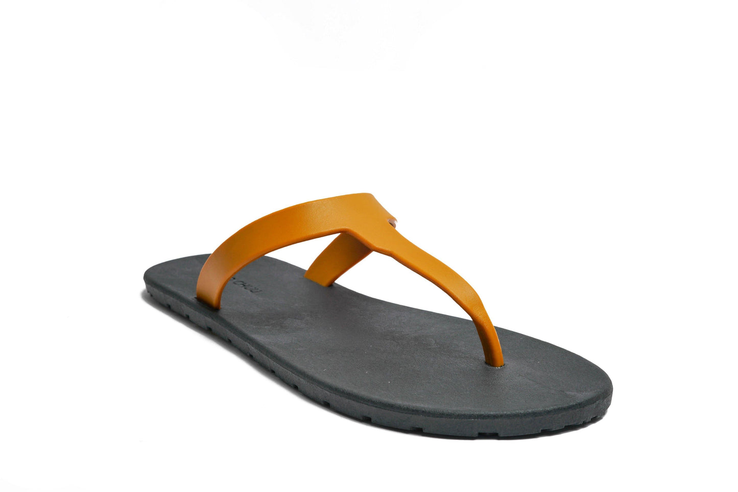 THONGS SEMELLE NOIR ET LANIÈRE CARAMEL