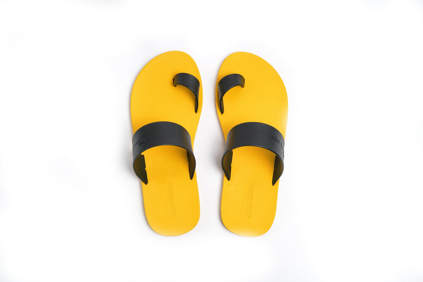 PORT THUMB SEMELLE JAUNE ET LANIÈRE NOIR