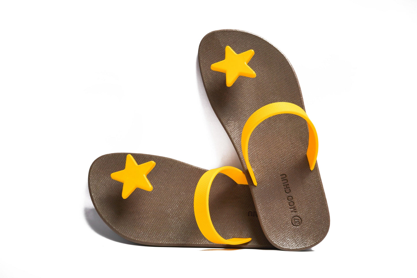 SWEETY STAR SEMELLE MARRON ET LANIÈRE JAUNE