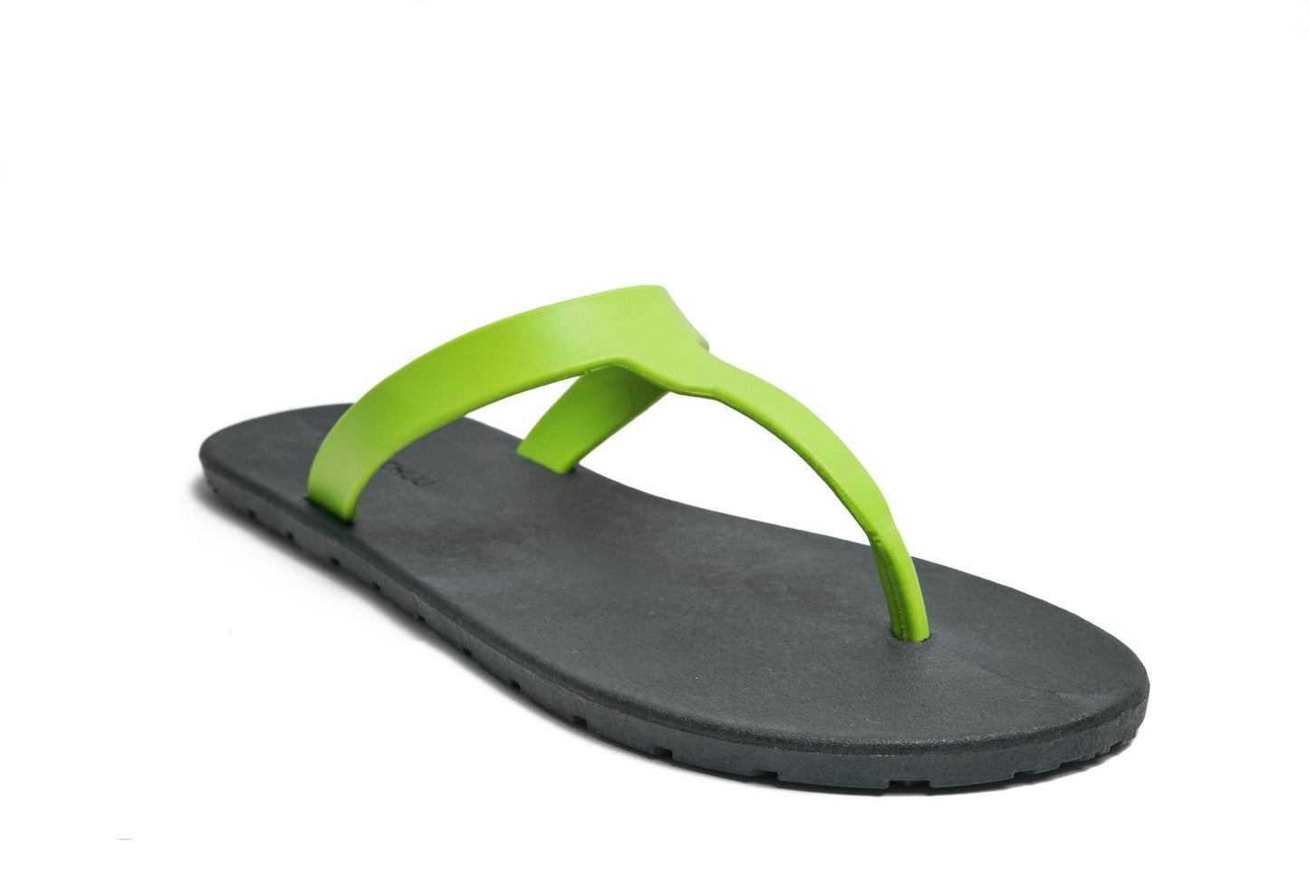 THONGS SEMELLE NOIR ET LANIÈRE CITRON VERT